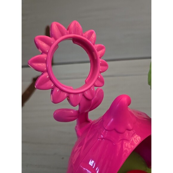 Imaginext DreamWorks Trolls Flower Fun Playset with Poppy A Fun Way To Imagine - Picture 9 of 13